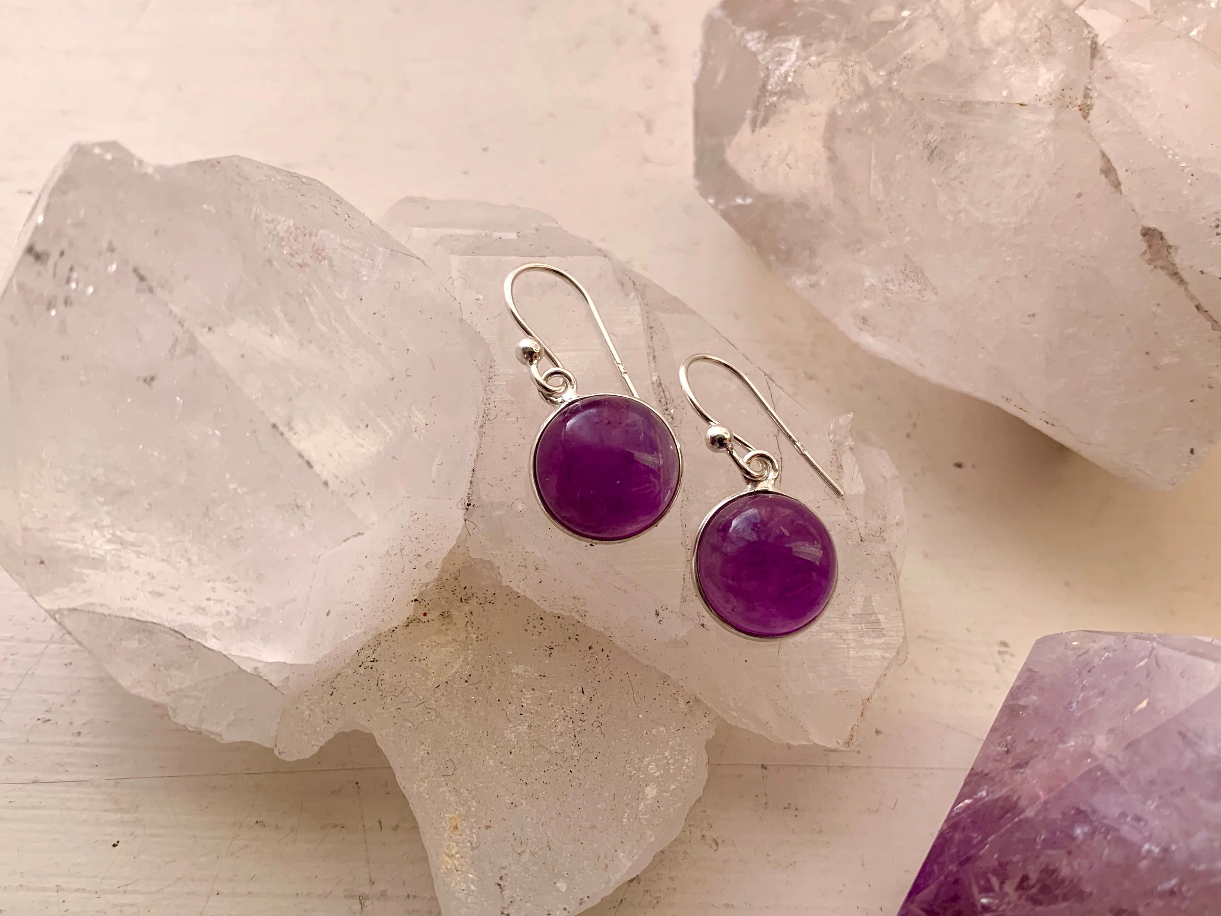 Amethyst Round Akoni Earrings