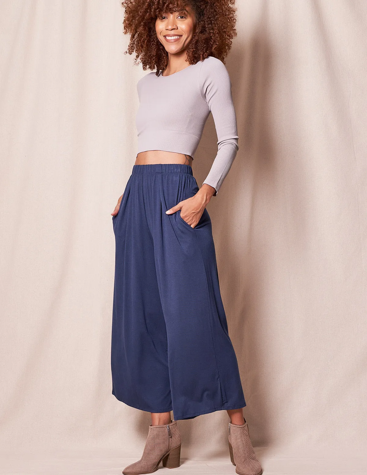 Bamboo Flowy Crop Pants