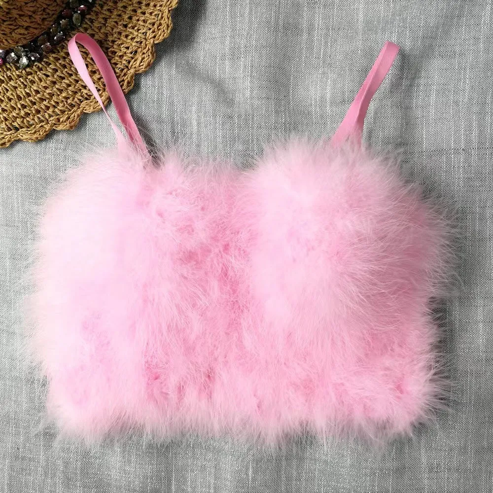 Corset ‘Pink Fur’ - Corset top roz cu pene roz si cupe