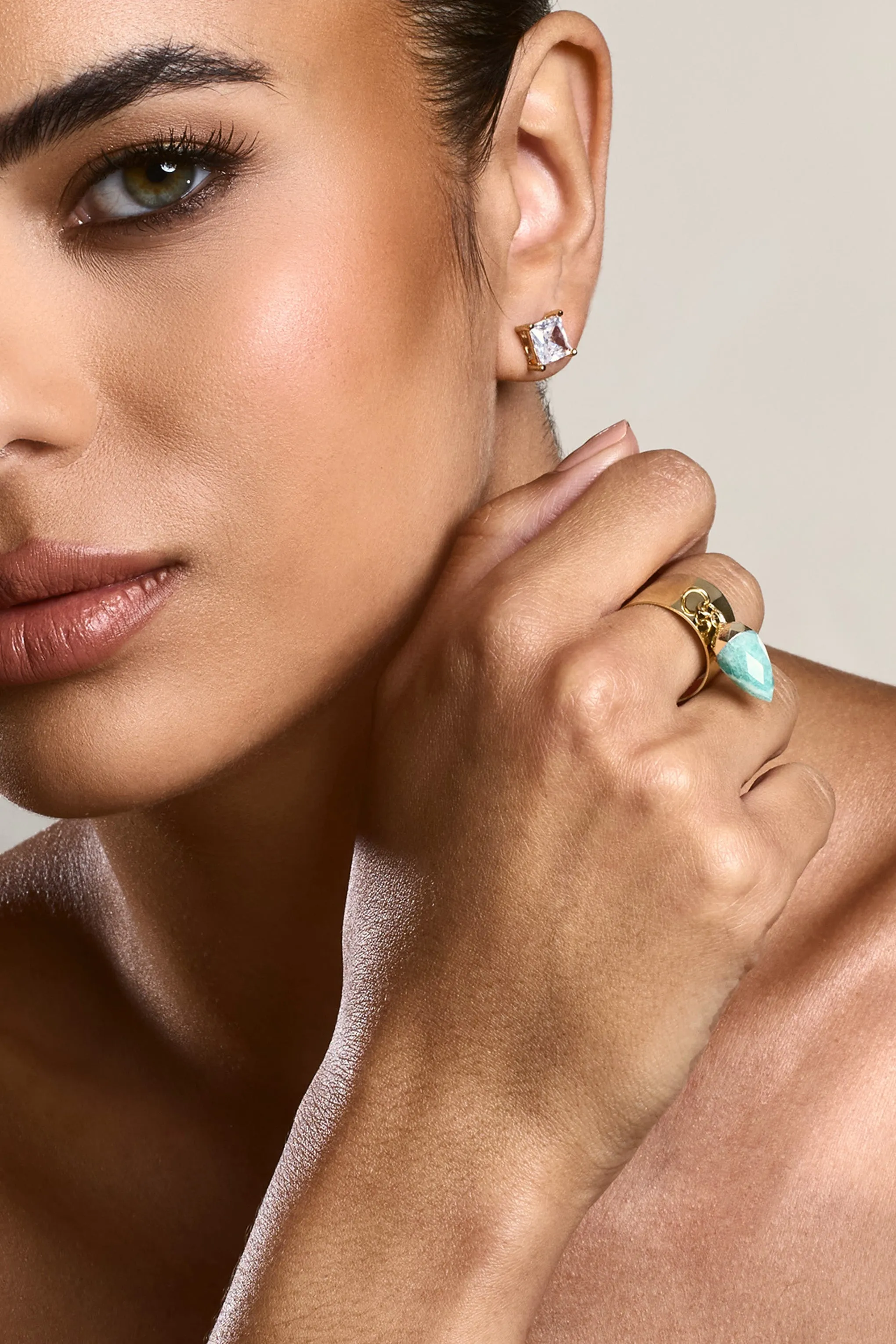 Daya | Gold Adjustable Ring With Sage Crystal