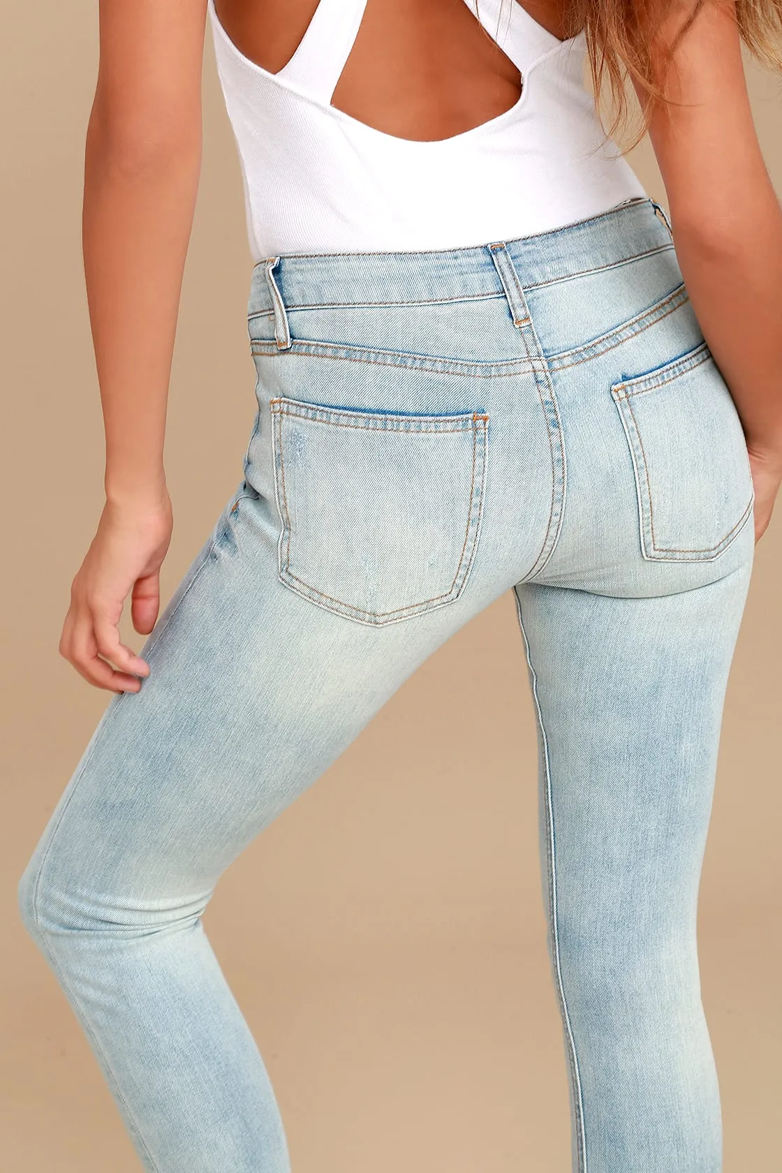 EVIDNT Hermosa Light Wash Frayed Skinny Jeans