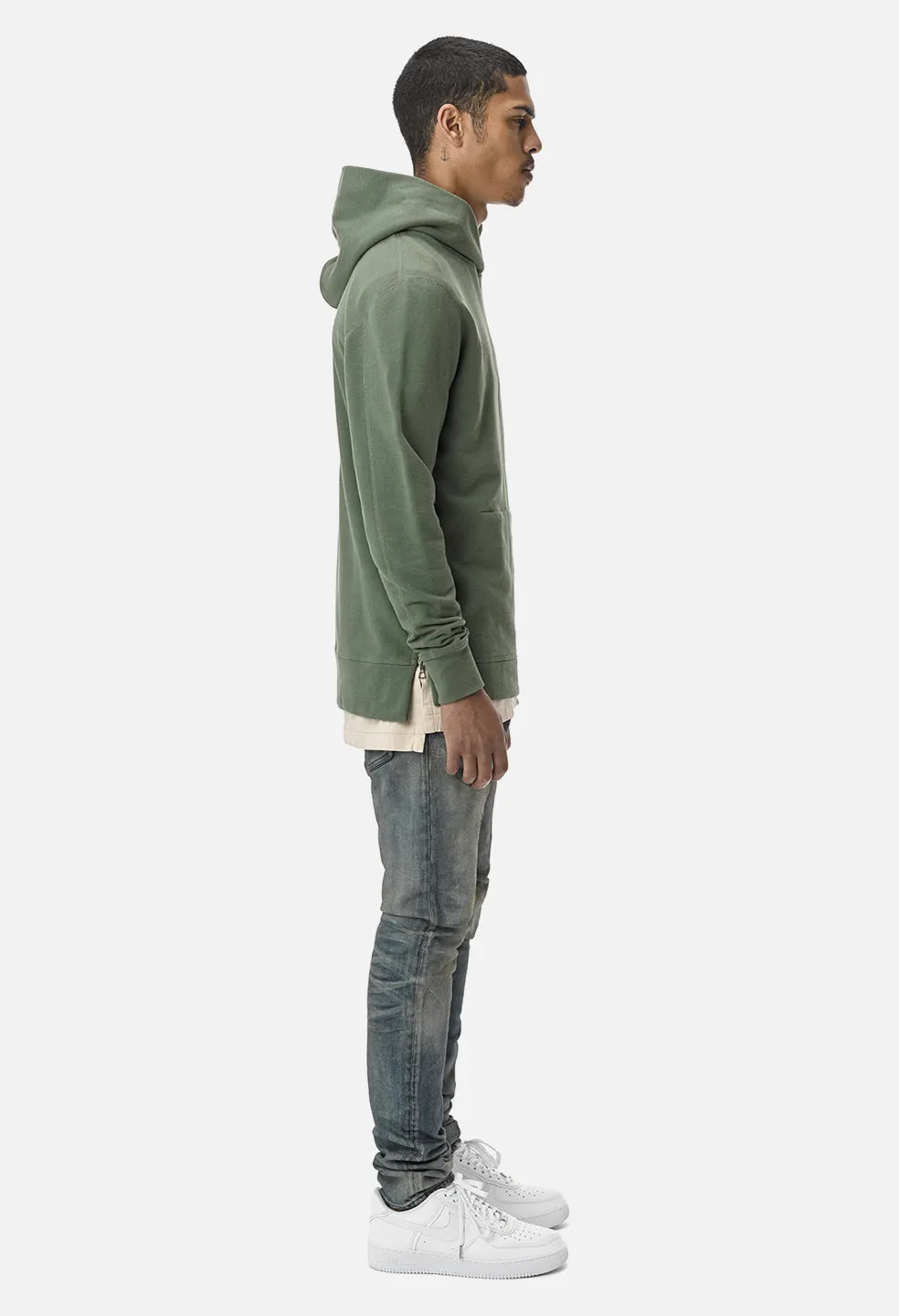 Hooded Villain / Olive