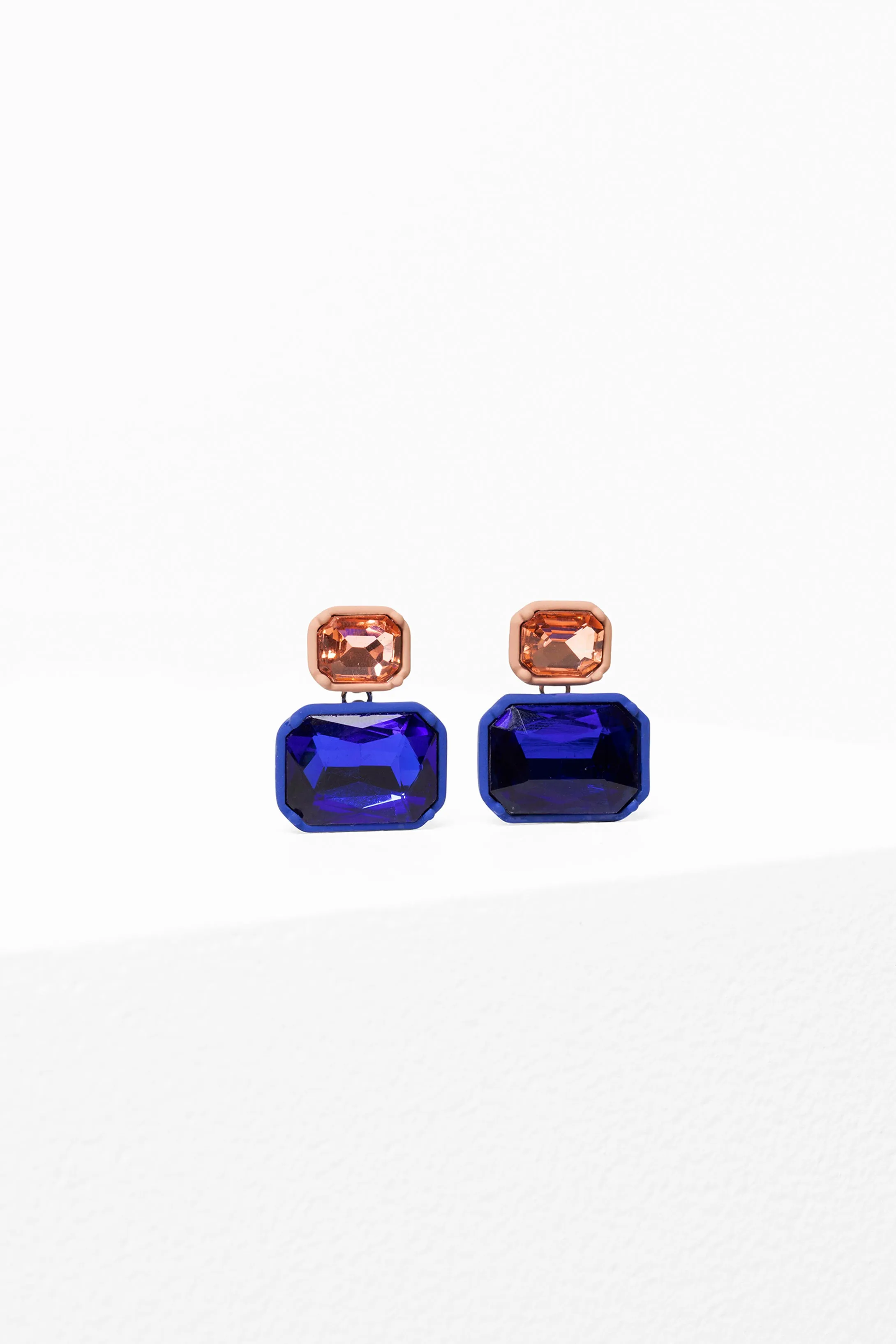 Jule Stud Earring