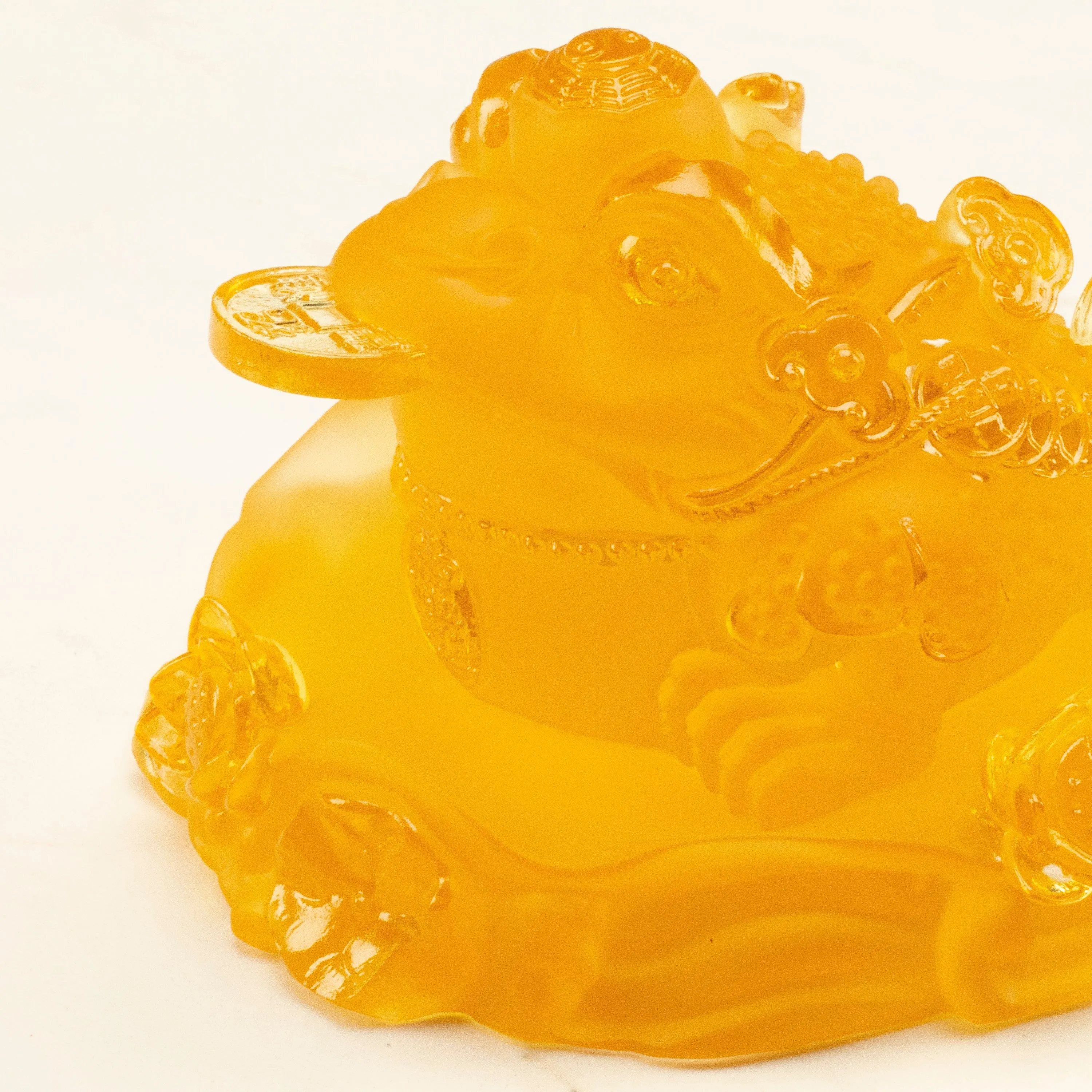 Lucky Toad Crystal Carving - A Symbol of Financial Prosperity and Good Fortune