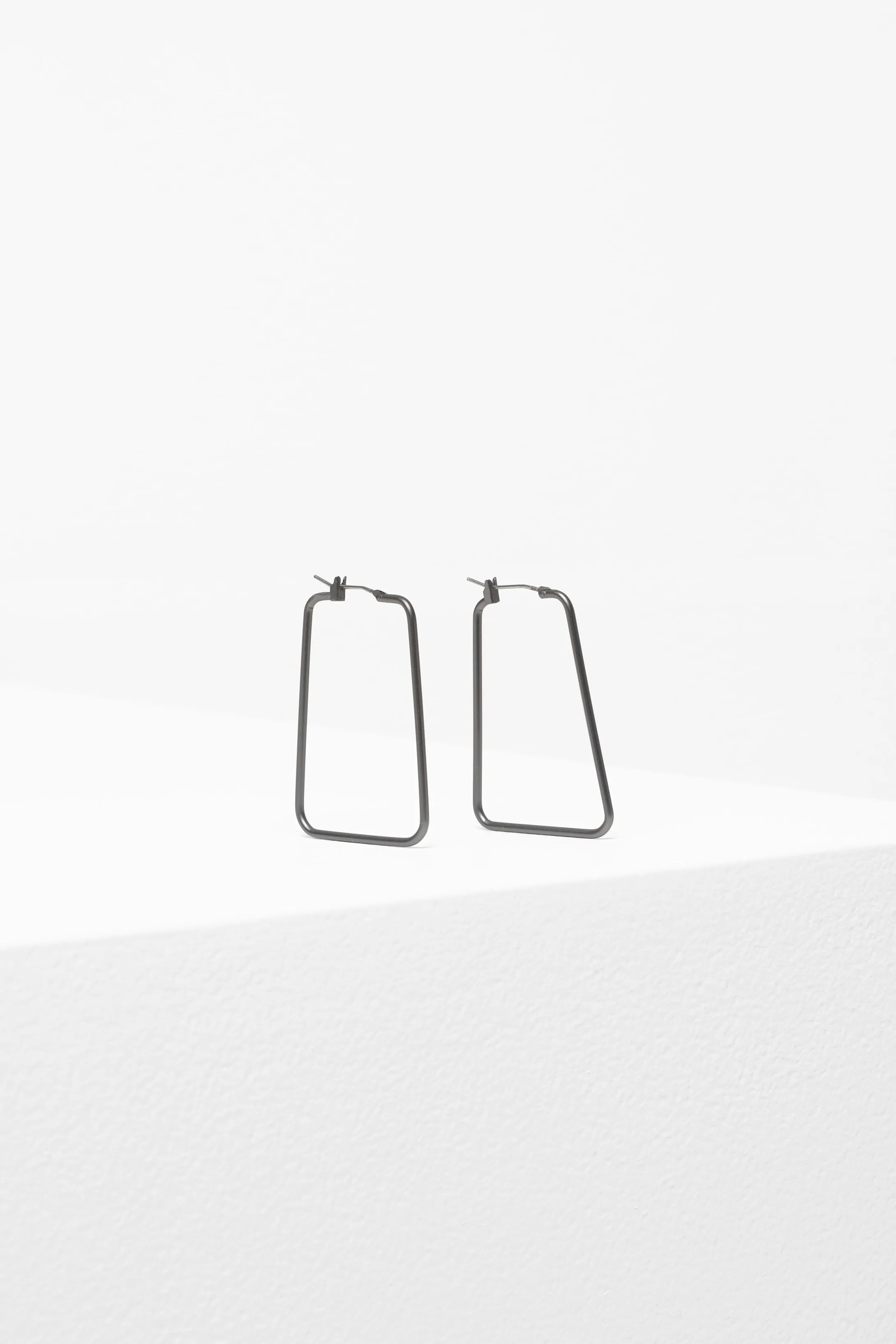 Nes Earring