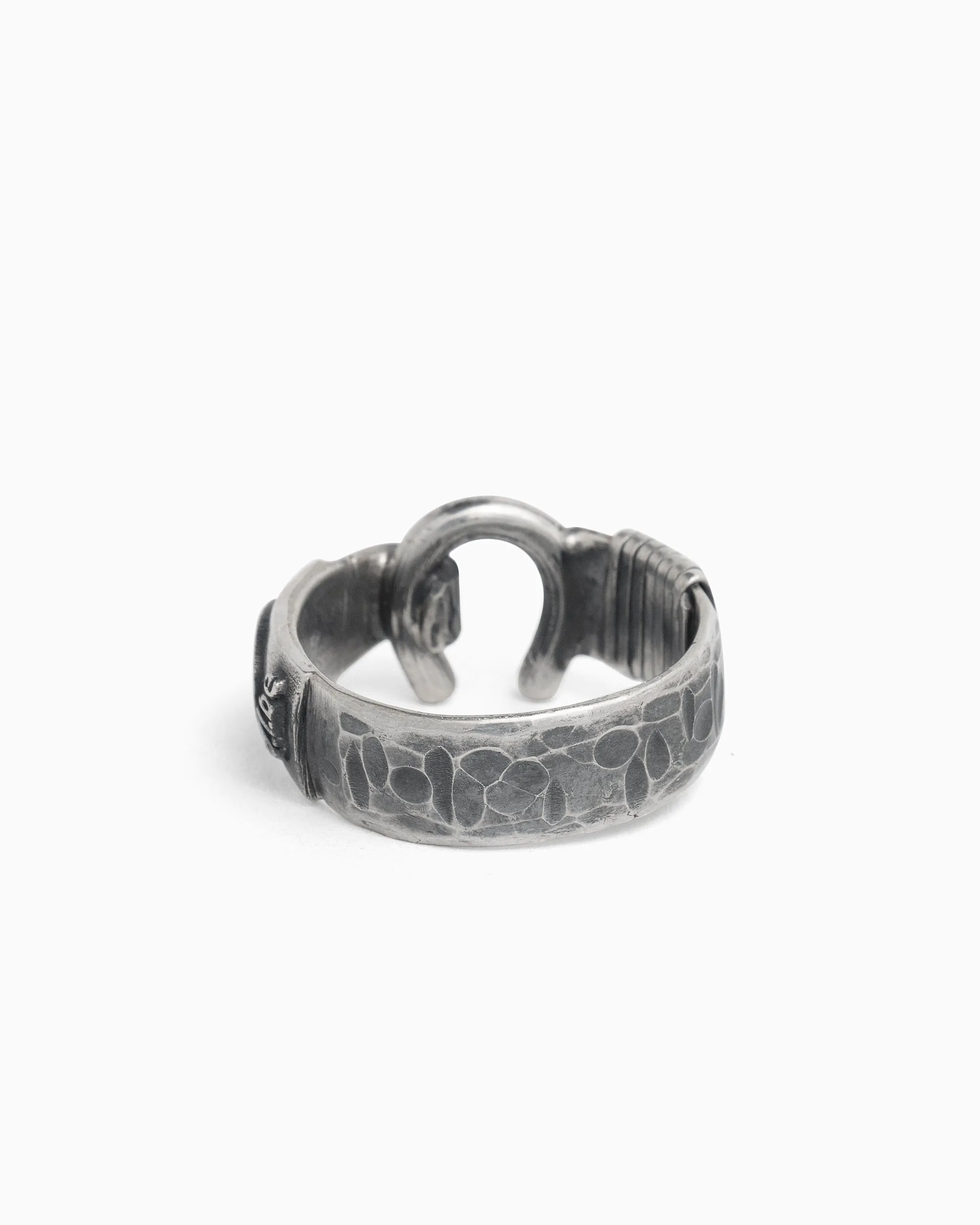 Pirate Texture Hook Ring