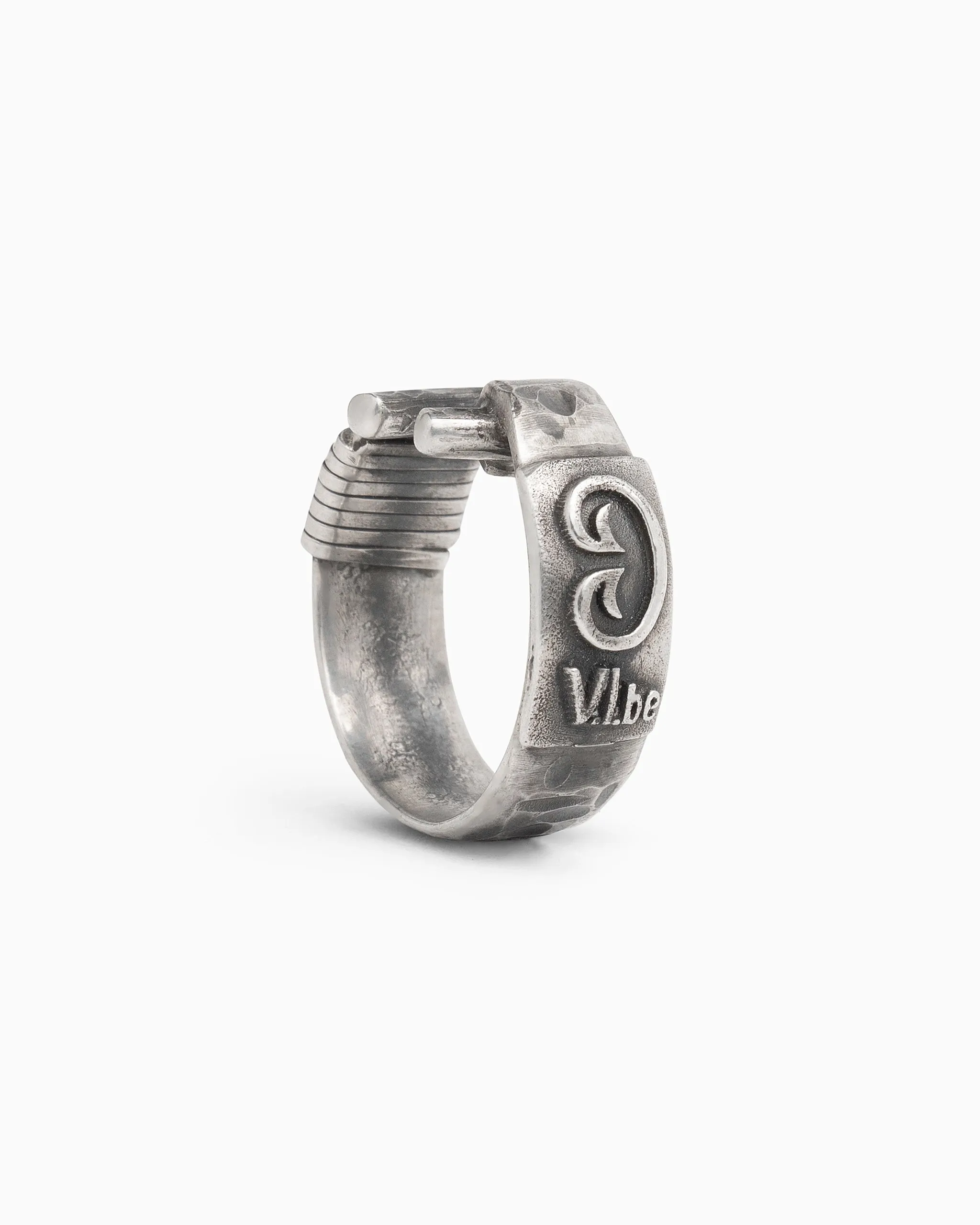 Pirate Texture Hook Ring