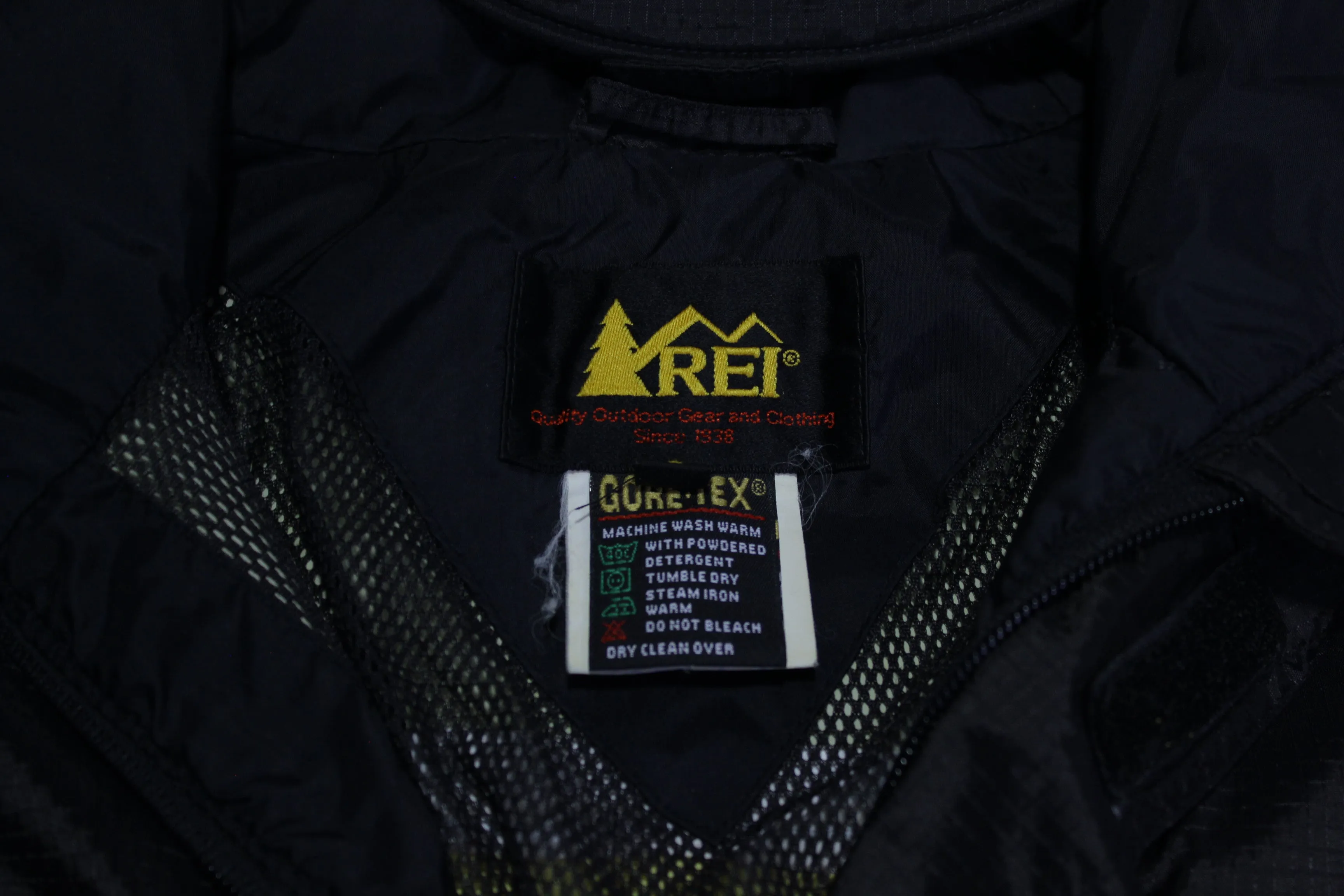 REI Vintage 90's Gore Tex Parka Multi Pocket Windbreaker Lightweight Ski Jacket