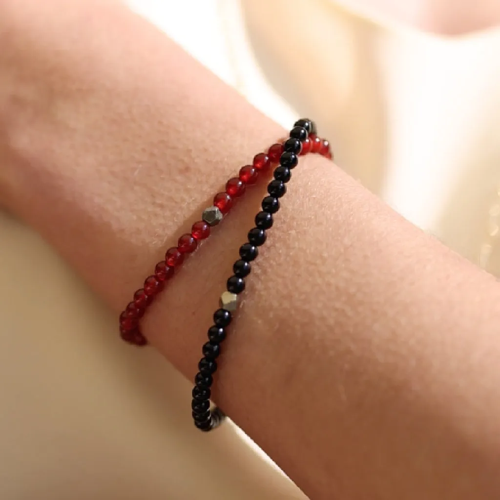 Single Super Skinny Bead with Meteorite Bracelet - Onyx