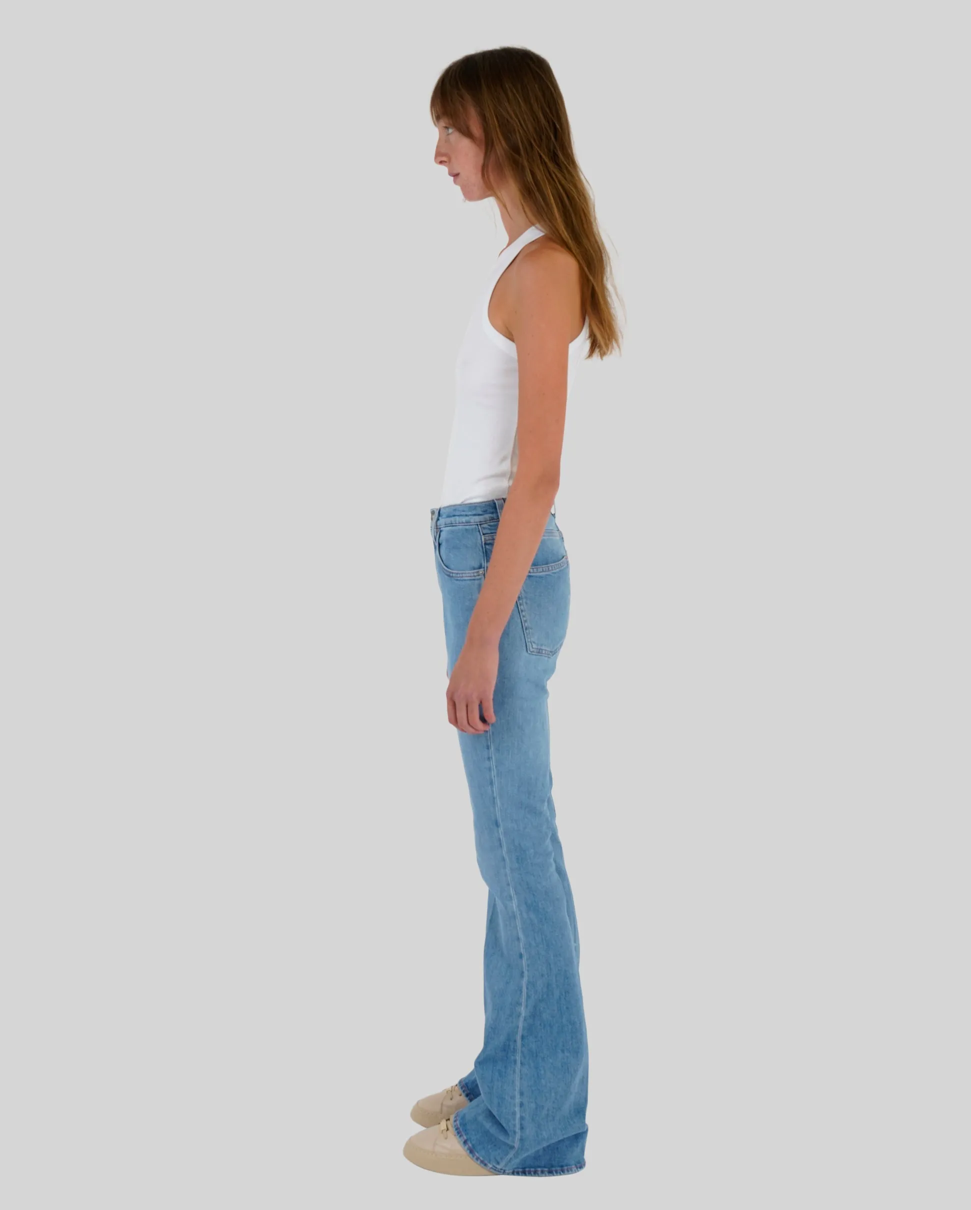 URSULA FLARED DENIM / BLUE COMFORT