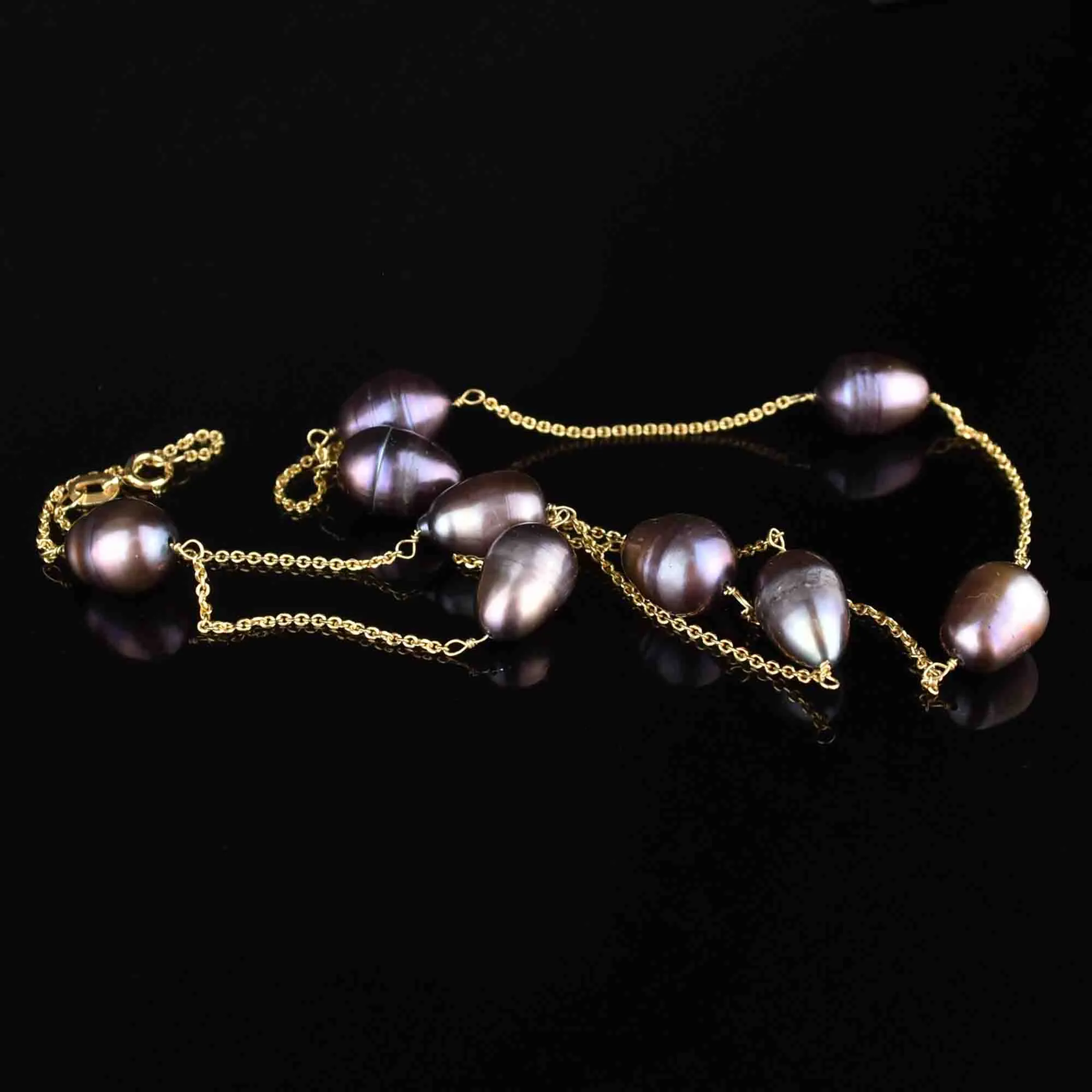 Vintage 14K Gold Black Pearl Tin Cup Necklace