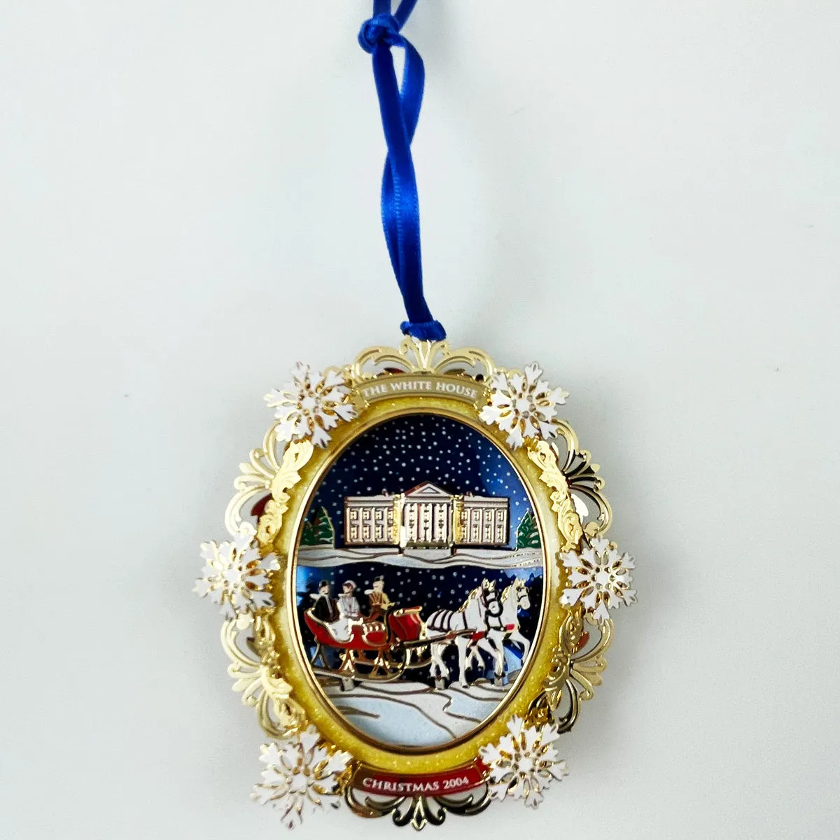 White House Christmas Ornament 2004